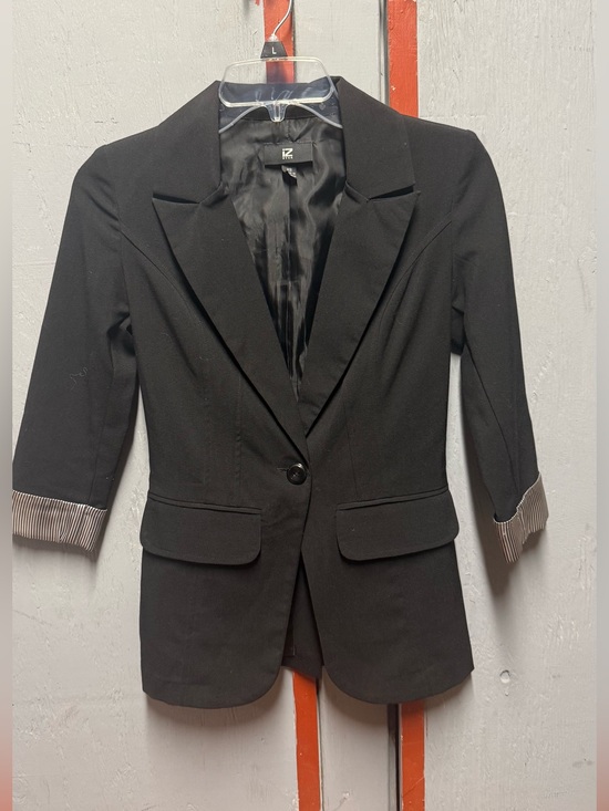 Iz Byer Jackets & Blazers - IZ BYER Black 3/4 Sleeve Blazer Jacket Striped Cuffed Linings XS Office Business